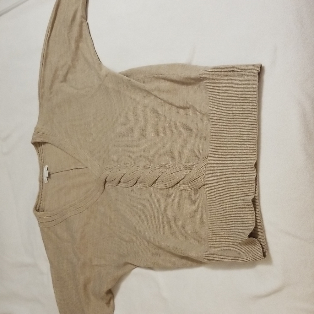 V neck sweater
